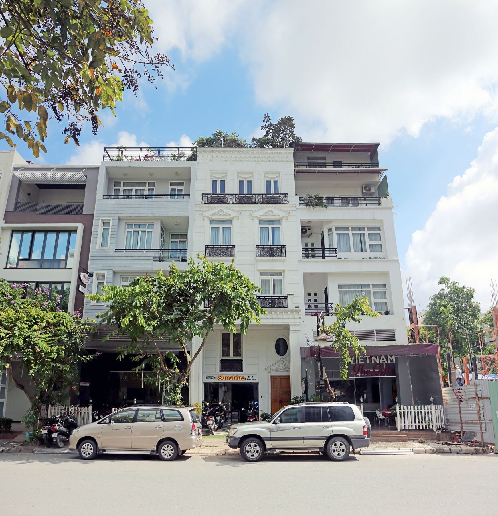 Sunshine Hotel - Phu My Hung Хошимин Екстериор снимка